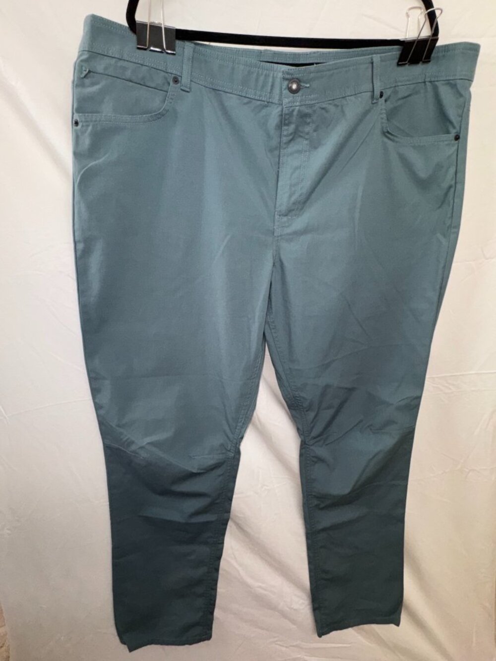 Columbia Men’s Blue Gray 5-Pocket Pants 44x32